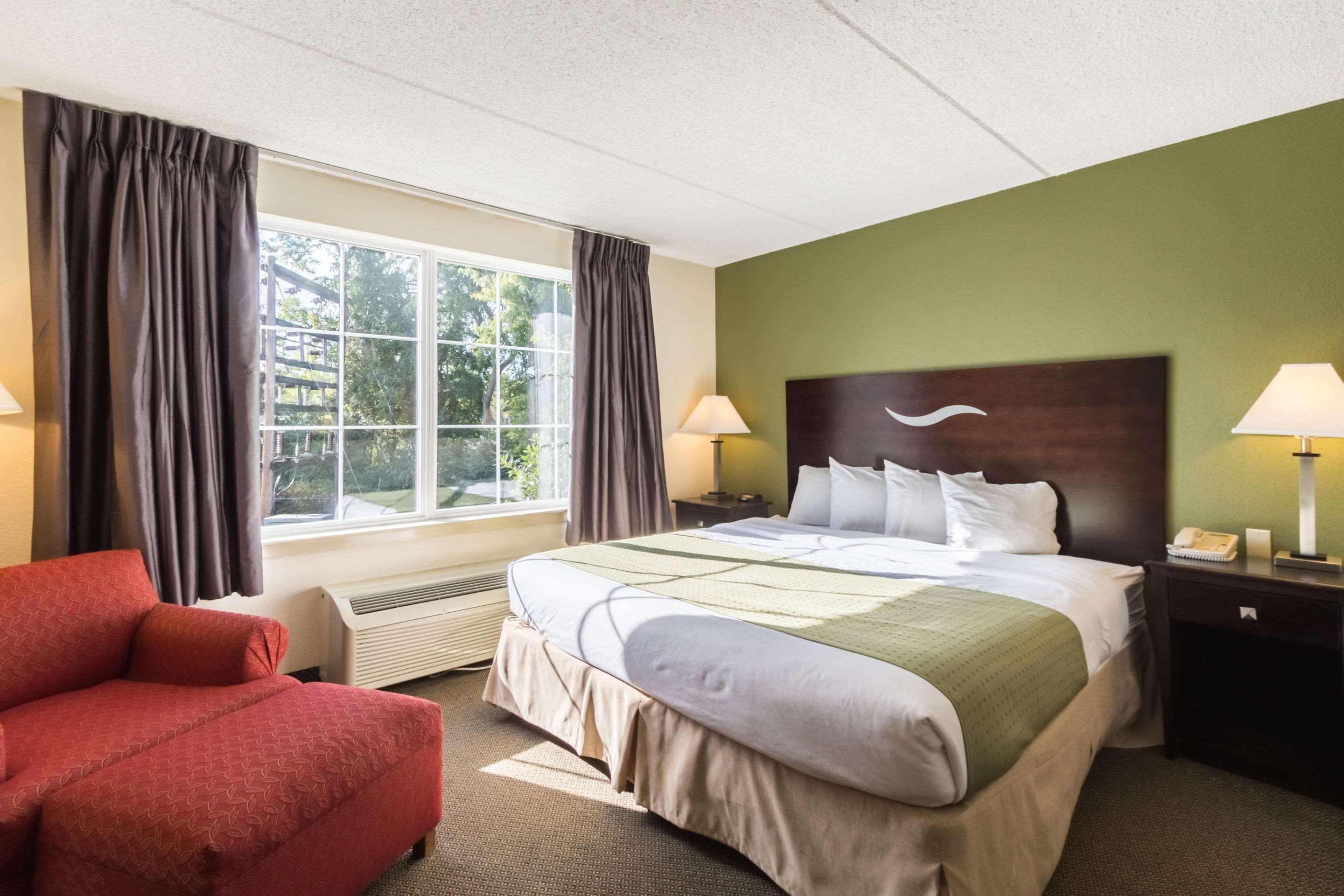 Quality & Conference Center Hotel 3*