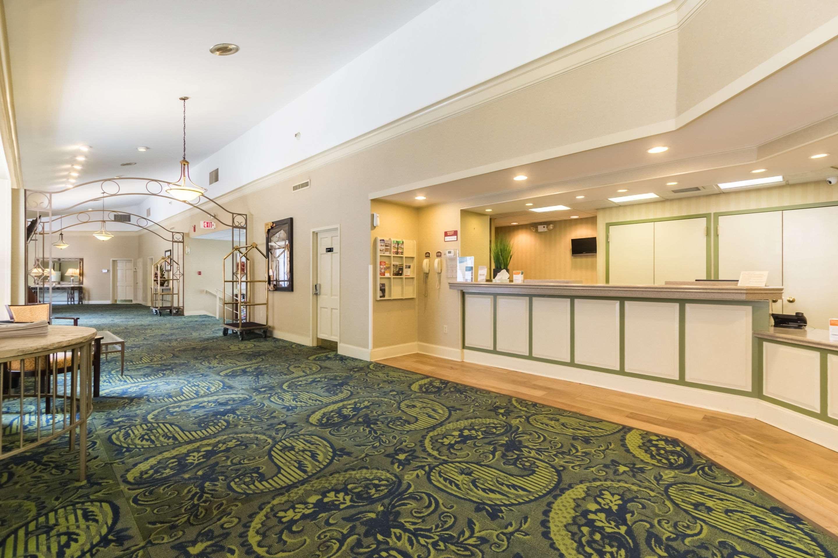 Quality & Conference Center 3* West Chester