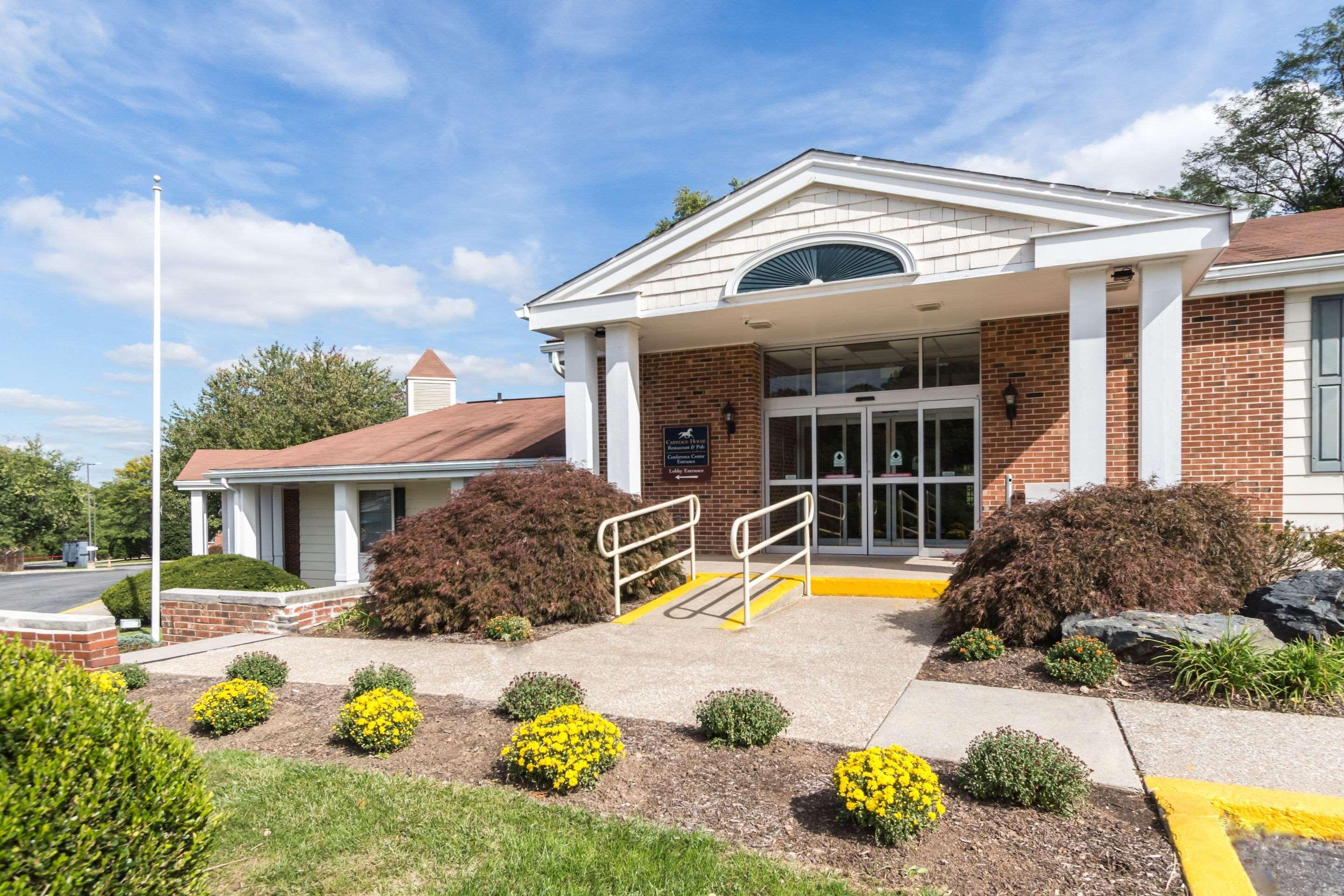 Quality & Conference Center Hotel