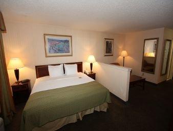 Quality & Conference Center 3*