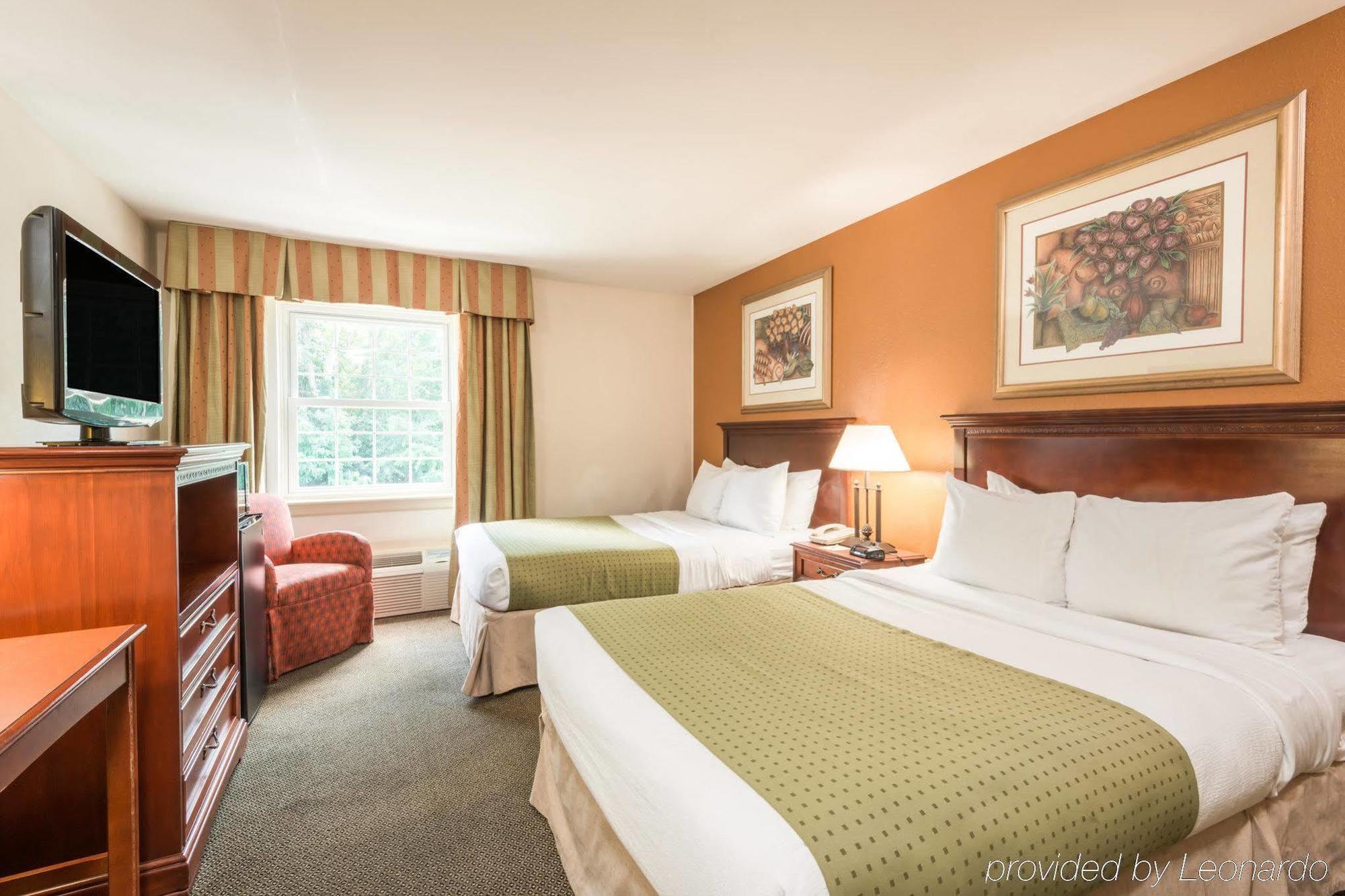 Quality & Conference Center 3* West Chester